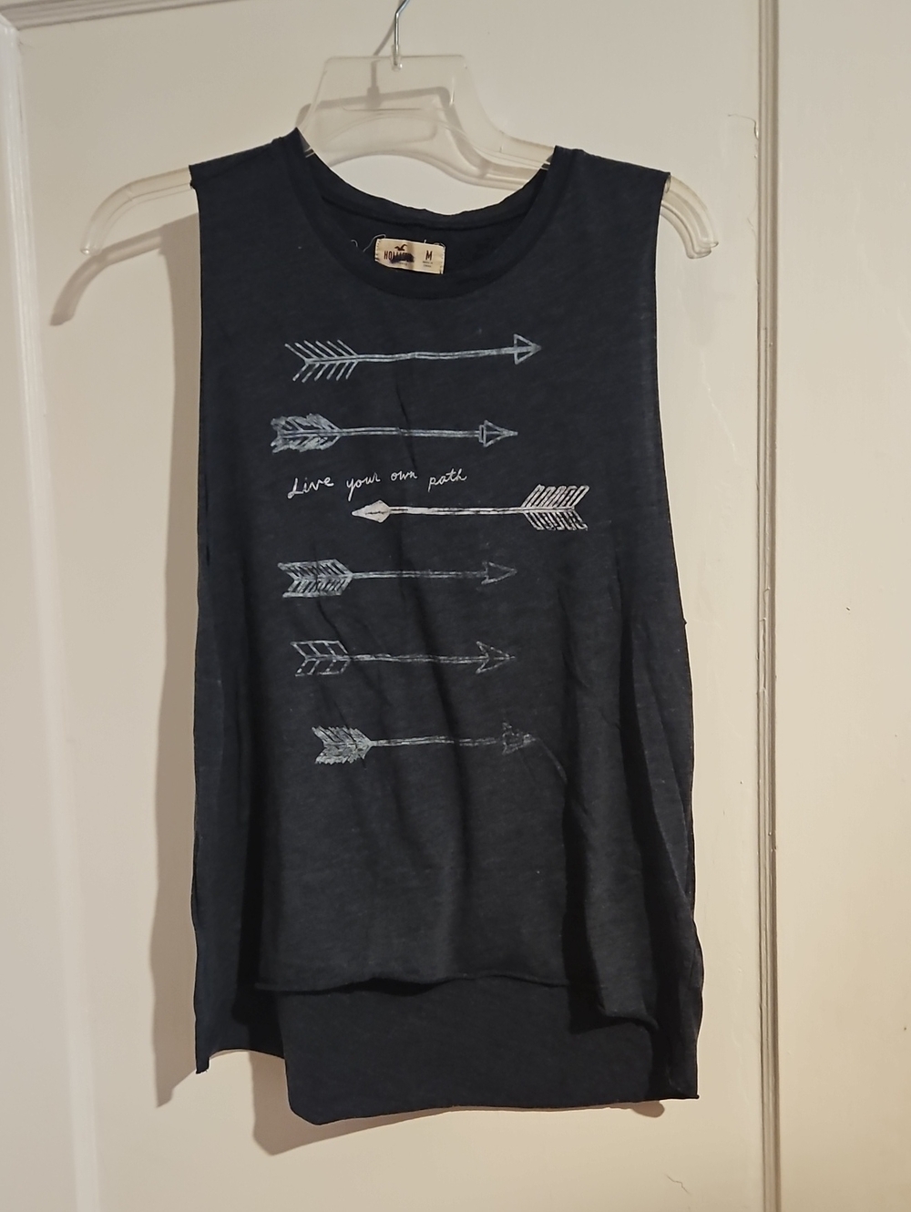 Hollister Navy and Gray Arrow Graphic Muscle Tank Size Medium